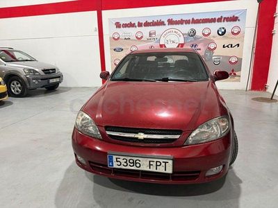 Usado Chevrolet Lacetti CDX 109 CV (80 kW) 2007 Granate Berlina