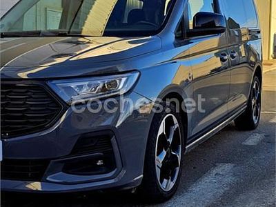 Usado Ford Grand Tourneo Connect Sport 122 CV (89 kW) 2023 Gris / plata Monovolumen