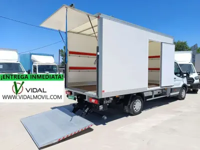 Usado Ford Transit Trend 131 CV (96 kW) 2024 Blanco Van