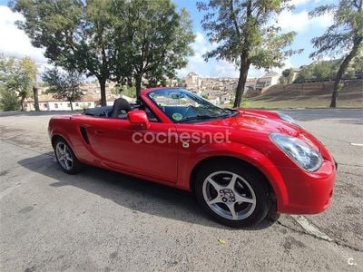 Rojo Usado 2005 Toyota MR2 Descapotable | 12.990 €