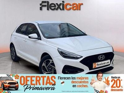Usado Hyundai i30 120 CV (88 kW) 2024 Blanco