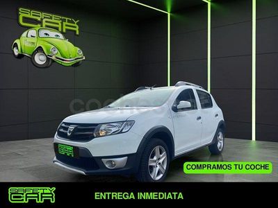 Usado Dacia Sandero Stepway 90 CV (66 kW) 2015 Blanco Utilitario