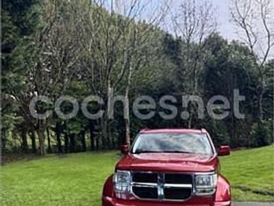 Usado Dodge Nitro SXT 177 CV (130 kW) 2010 Granate SUV
