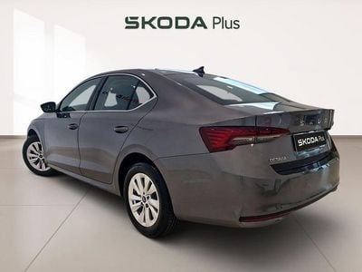 Nuevo Skoda Octavia Selection 116 CV (85 kW) 2025 Gris