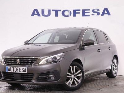 Usado Peugeot 308 Allure 130 CV (95 kW) 2019 Gris titanio