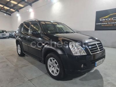 Usado Ssangyong (KGM) Rexton II Limited 186 CV (136 kW) 2008 Negro SUV