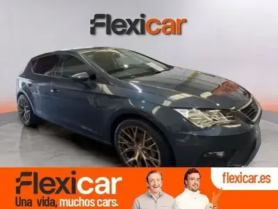 Begagnad Seat Leon Style 115 HK (84 kW) 2020 Grå