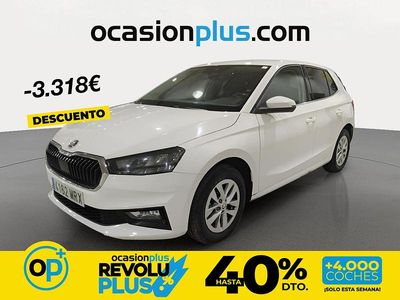 Usado Skoda Fabia Selection 95 CV (69 kW) 2024 Blanco Berlina