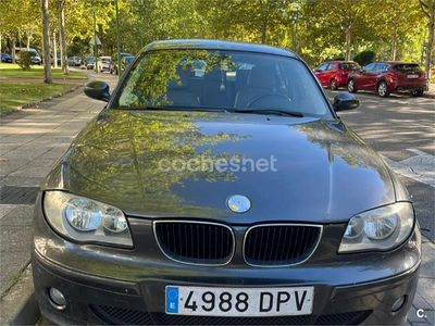 Gris / plata Usado 2005 BMW 118 Utilitario | 6350 € (Un poco caro)