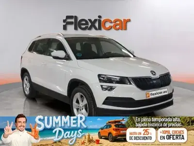 Usado Skoda Karoq Ambition 150 CV (110 kW) 2021 Blanco SUV