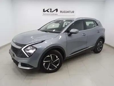 Usado Kia Sportage 160 CV (117 kW) 2024 Plateado SUV