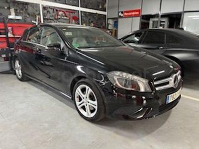 Usado Mercedes A200 Urban 136 CV (100 kW) 2014 Negro Berlina