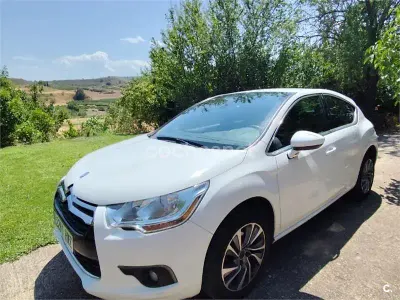 Usado Citroën DS4 92 CV (67 kW) 2014 Blanco Utilitario