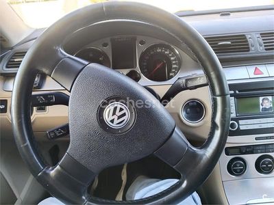 Negro Usado 2007 VW Passat Sportline Berlina | 4490 € (Precio justo)