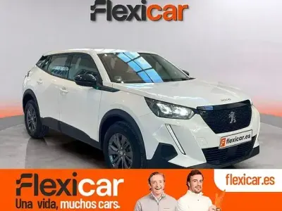 Usado Peugeot 2008 Active 110 CV (80 kW) 2021 Blanco SUV
