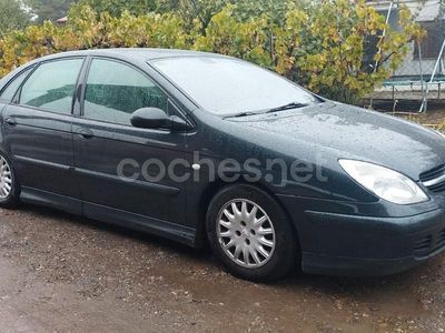 Gris / plata Usado 2002 Citroën C5 Exclusive Berlina | 2400 € (Un poco caro)