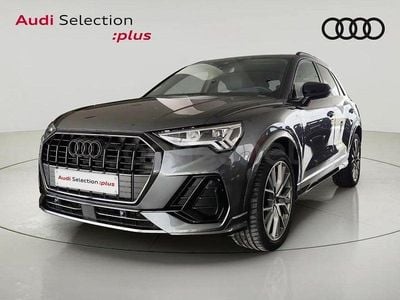 Usado Audi Q3 Ambiente 150 CV (110 kW) 2025 Gris / plata SUV