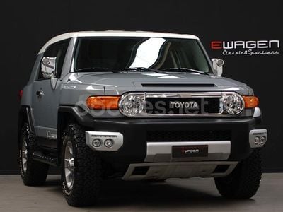 Usado 2013 Toyota FJ Cruiser SUV | 59.990 €