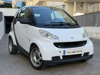 Usado Smart ForTwo Cabrio Pulse 71 CV (52 kW) 2010 Blanco Descapotable