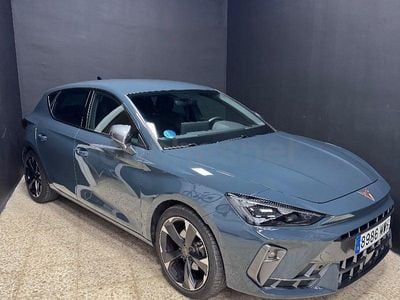 Usado Cupra Leon 150 CV (110 kW) 2024 Azul Berlina