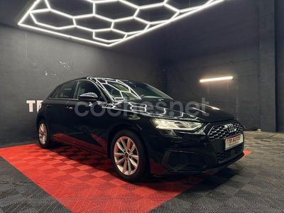 Usado Audi A3 110 CV (80 kW) 2021 Negro Berlina