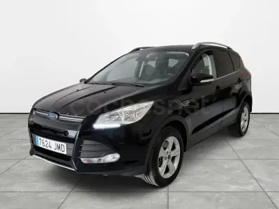 Usado Ford Kuga Trend 150 CV (110 kW) 2016 Negro SUV