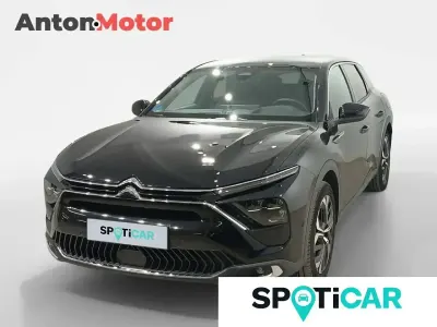 Usado Citroën C5 X Shine 225 CV (165 kW) 2022 Rojo Familiar