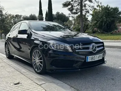 Usado Mercedes A180 AMG 109 CV (80 kW) 2013 Negro Berlina