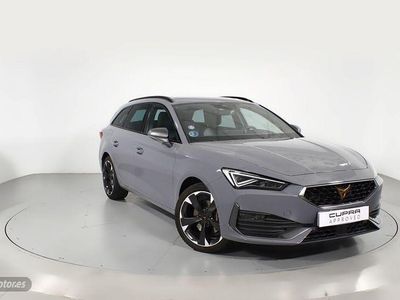 Plateado Usado 2023 Cupra Leon Familiar | 26.700 € (Un poco caro)
