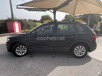 Usado VW Tiguan Edition 115 CV (84 kW) 2017 Negro SUV