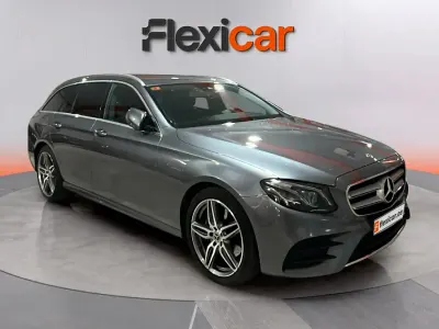 Usado Mercedes E220 194 CV (142 kW) 2019 Gris Familiar
