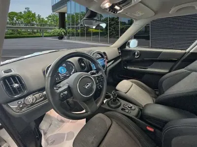Usado Mini Cooper Countryman 136 CV (100 kW) 2023 Blanco SUV