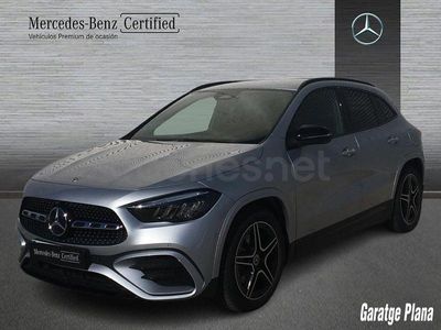 Usado Mercedes GLA200 163 CV (119 kW) 2025 Gris / plata SUV