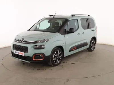Usado Citroën Berlingo Shine 131 CV (96 kW) 2019 Verde Monovolumen