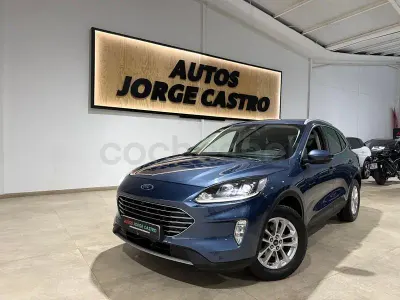 Usado Ford Kuga Titanium 120 CV (88 kW) 2021 Azul SUV