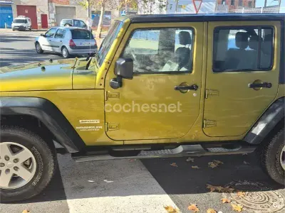 Usado Jeep Wrangler Unlimited Sport 177 CV (130 kW) 2007 Naranja SUV