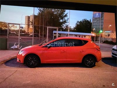 Rojo Usado 2015 Seat Leon CONNECT Berlina | 13.000 € (Un poco caro)