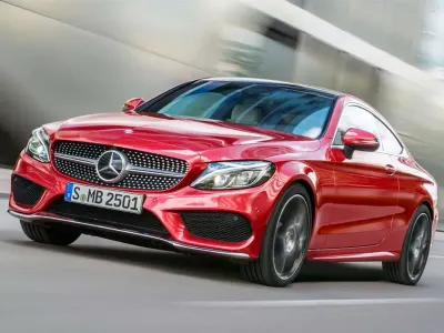 Usado Mercedes C43 AMG AMG 367 CV (269 kW) 2018 Blanco Coupe