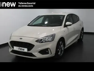 Używany Ford Focus ST-Line X 125 KM (91 kW) 2022 Biały Sedan/Limuzyna