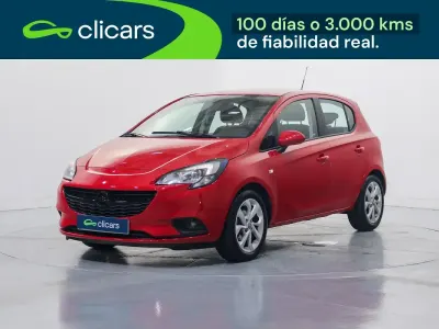 Usado Opel Corsa Selective 90 CV (66 kW) 2016 Rojo Utilitario
