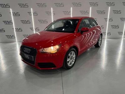 Usado Audi A1 90 CV (66 kW) 2013 Rojo Utilitario