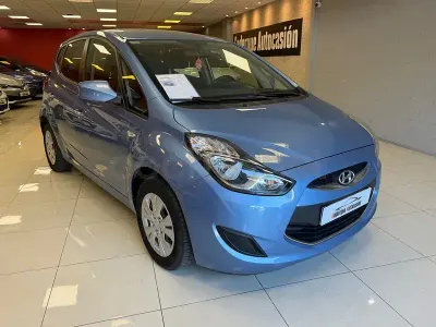 Usado Hyundai ix20 Classic 90 CV (66 kW) 2012 Azul Utilitario