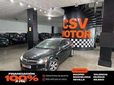 Usado Opel Astra GTC Enjoy 120 CV (88 kW) 2005 Negro Utilitario