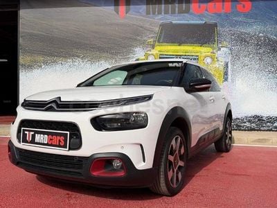 Usado Citroën C4 Shine 100 CV (73 kW) 2018 Blanco Berlina