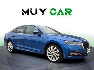 Usado Skoda Octavia Style 204 CV (150 kW) 2021 Azul Berlina