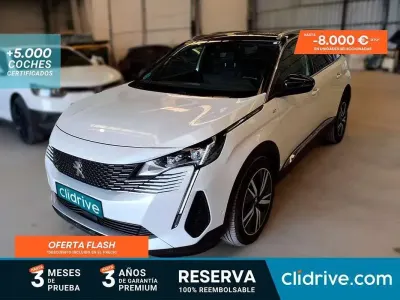 Usado Peugeot 5008 GT 179 CV (131 kW) 2021 Blanco SUV