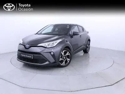 Usado Toyota C-HR Advance 122 CV (89 kW) 2023 Gris SUV