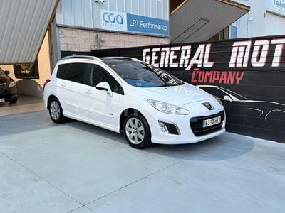 Usado Peugeot 308 SW Access 112 CV (82 kW) 2013 Blanco Familiar