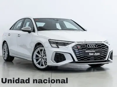 Usado Audi A3 Ambiente 310 CV (228 kW) 2021 Blanco Berlina