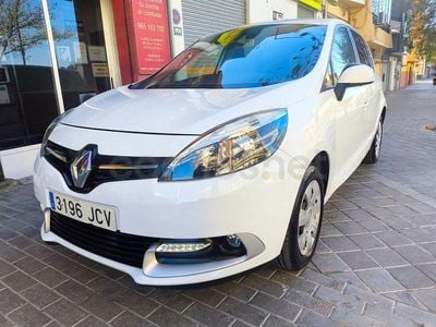 Usado Renault Scénic III LIMITED 115 CV (84 kW) 2015 Blanco Monovolumen